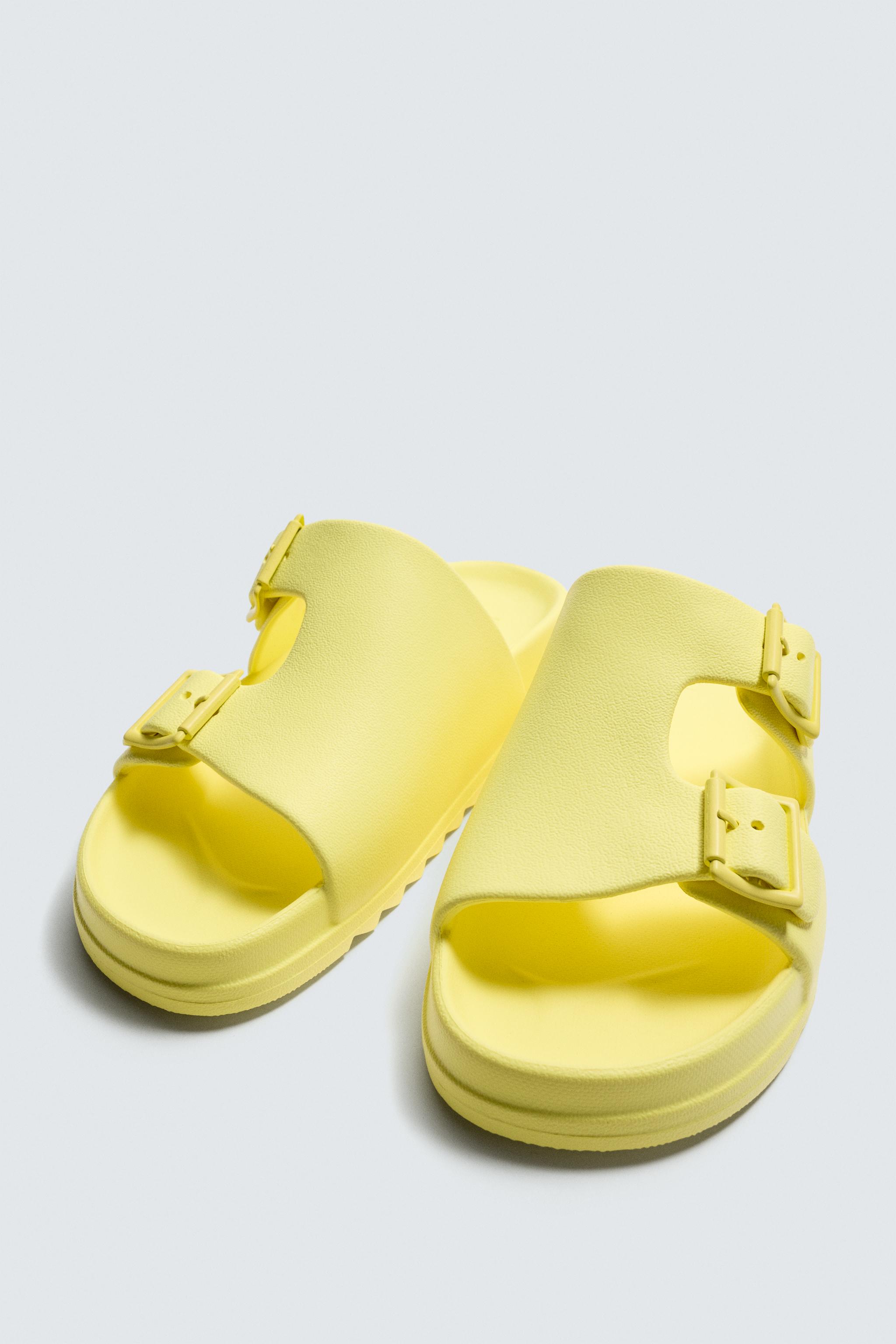 RUBBERIZED DOUBLE STRAP SANDALS